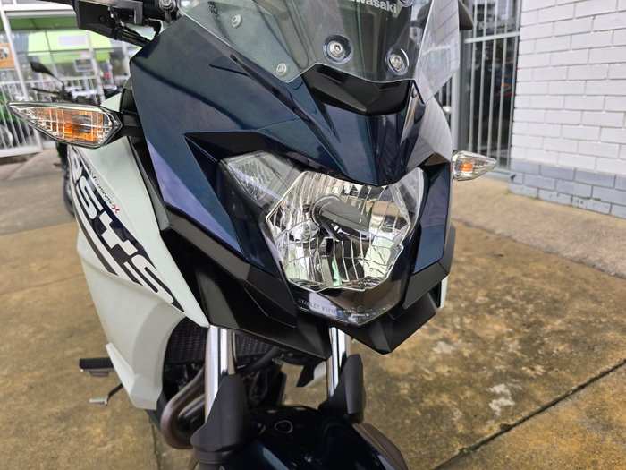 2025 Kawasaki VERSYS-X 300