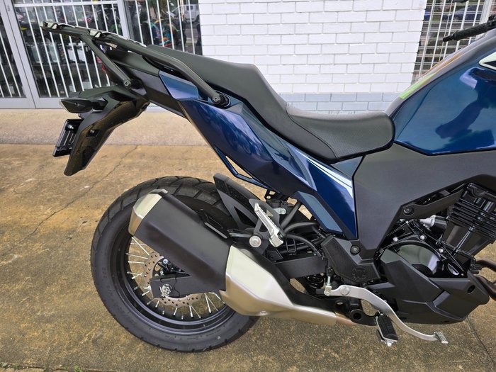 2025 Kawasaki VERSYS-X 300