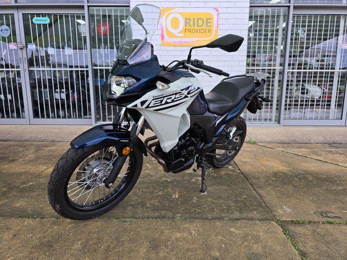 2025 Kawasaki VERSYS-X 300