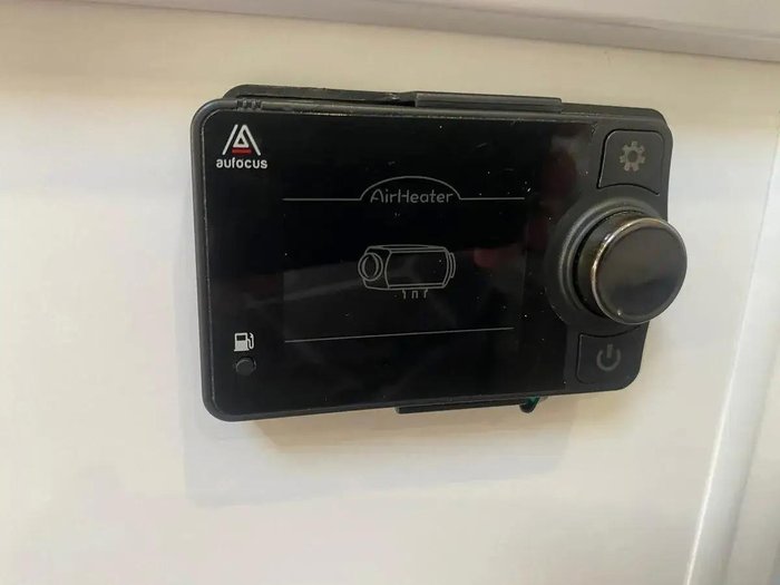 2025 Millard 2025 Millard Mflow X-Rider 21'6 Side Club