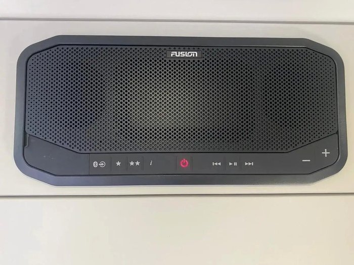 2025 Millard 2025 Millard Mflow X-Rider 21'6 Side Club