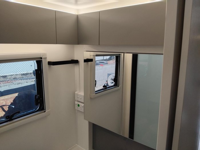 2025 New Age Caravans Road Owl Escape 19Ft Bunk Ensuite Ro19be Full Composite