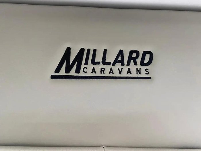 2025 Millard 2025 Millard Mflow X-Rider 17'6 Centre Door