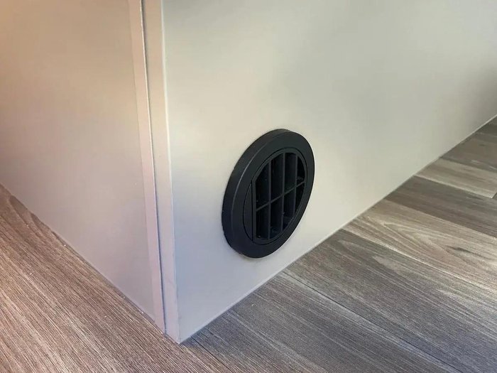 2025 Millard 2025 Millard Mflow X-Rider 17'6 Centre Door