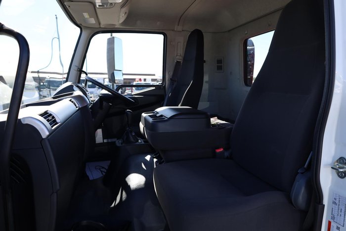 2024 Fuso Fighter 1427 Crane Truck White