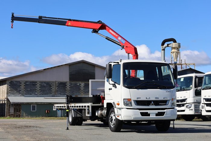 2024 Fuso Fighter 1427 Crane Truck White
