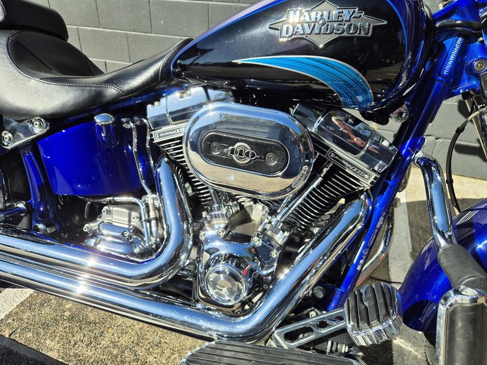2011 Harley-Davidson CVO Softail Convertible (FLSTSE)