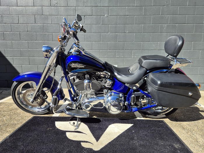 2011 Harley-Davidson CVO Softail Convertible (FLSTSE)