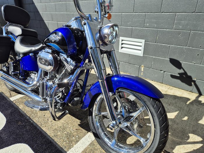 2011 Harley-Davidson CVO Softail Convertible (FLSTSE) CVO Blue