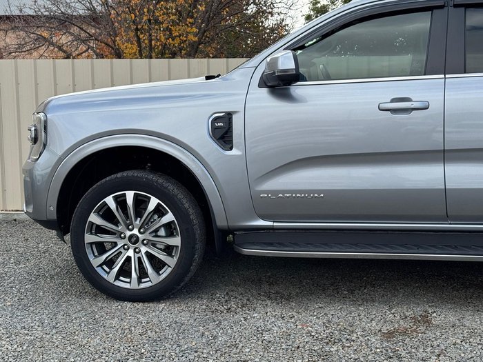 2023 Ford Everest Platinum