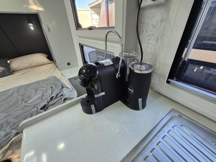 2025 Urban Caravans 18.9 X-Treme