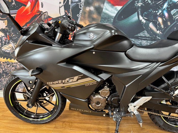 2023 Suzuki GIXXER SF MATTE GRAY