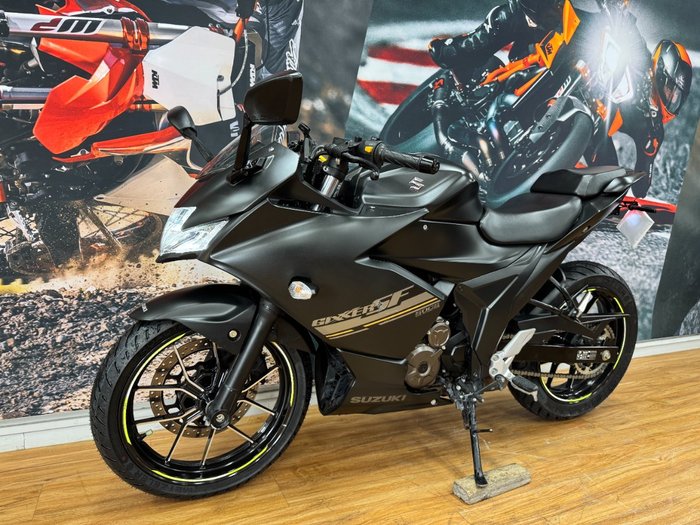 2023 Suzuki GIXXER SF MATTE GRAY