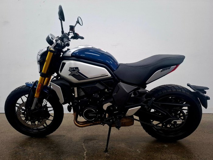 2021 CFMOTO CL-X CLASSIC BAJA BLUE