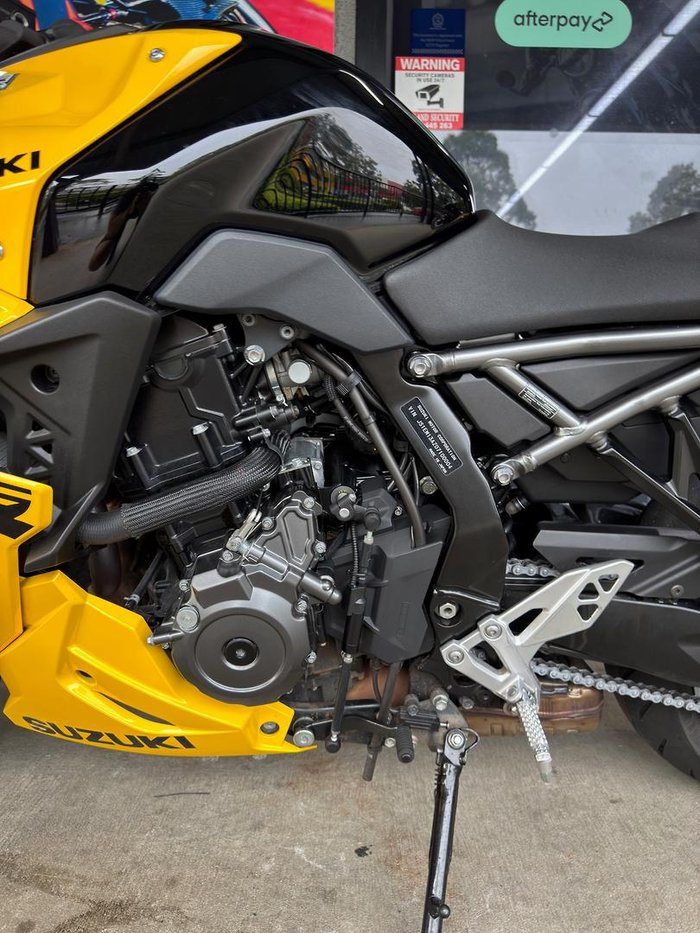 2024 Suzuki GSX-8R GSX-R Yellow