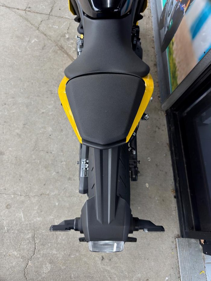 2024 Suzuki GSX-8R GSX-R Yellow