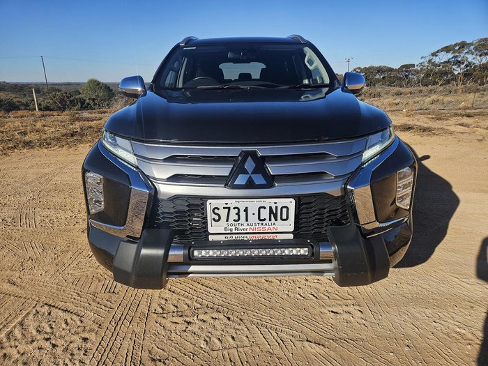 2022 Mitsubishi Pajero Sport GLS