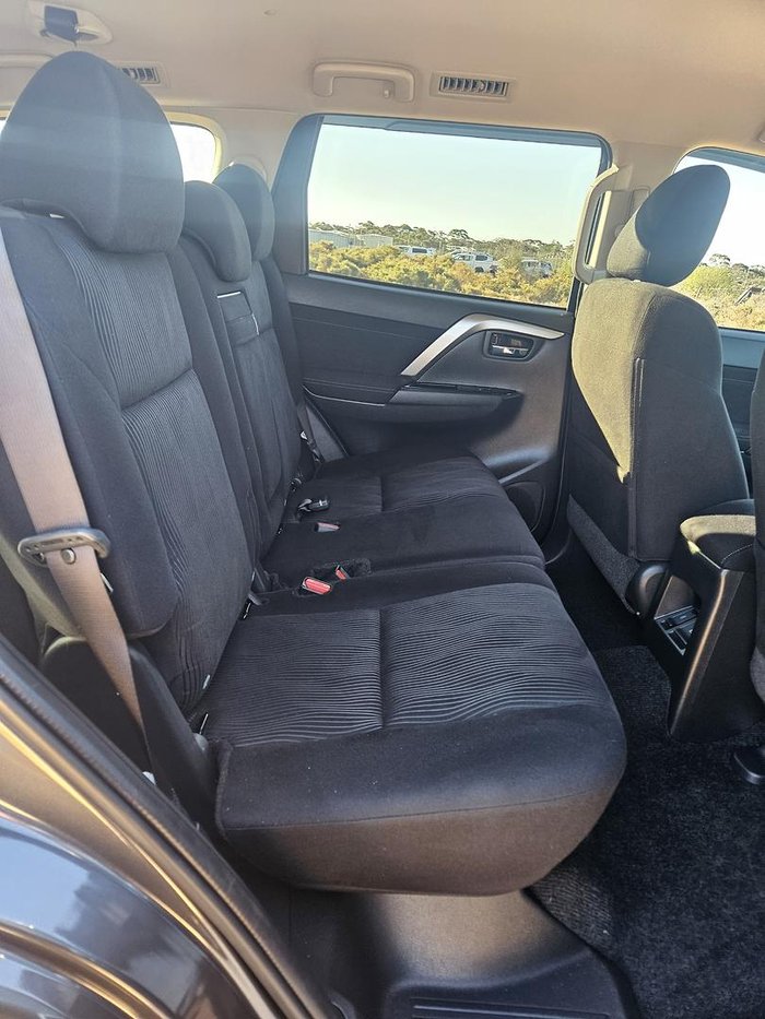 2022 Mitsubishi Pajero Sport GLS