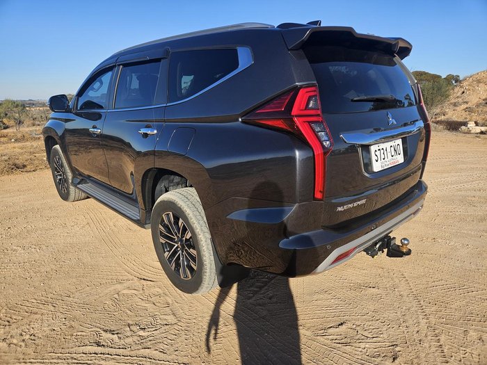 2022 Mitsubishi Pajero Sport GLS