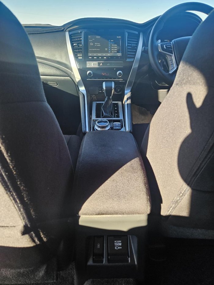 2022 Mitsubishi Pajero Sport GLS