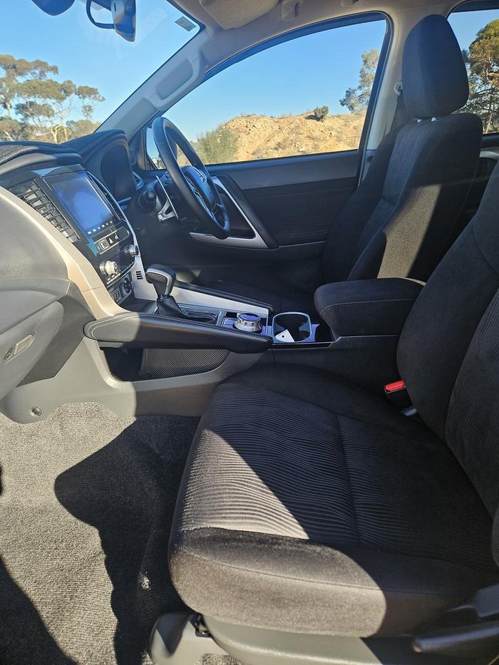 2022 Mitsubishi Pajero Sport GLS
