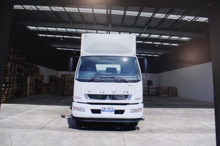 2016 Hino 300 616 616 WHITE