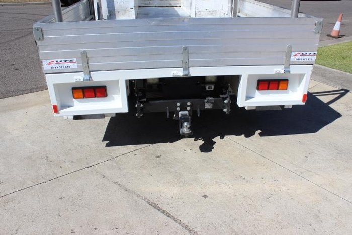 2016 Hino 300 616 616 WHITE