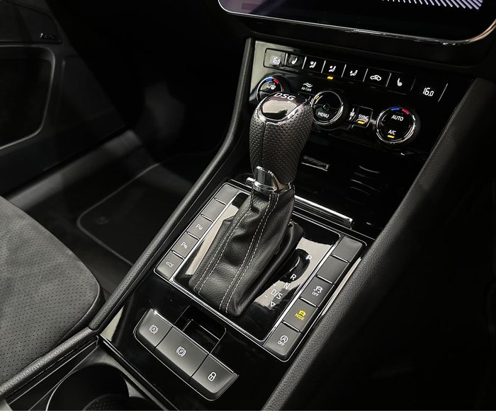 2018 SKODA Superb 206TSI SportLine