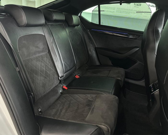 2018 SKODA Superb 206TSI SportLine
