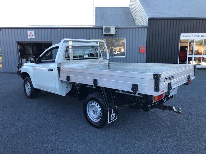 2020 Mitsubishi Triton GLX