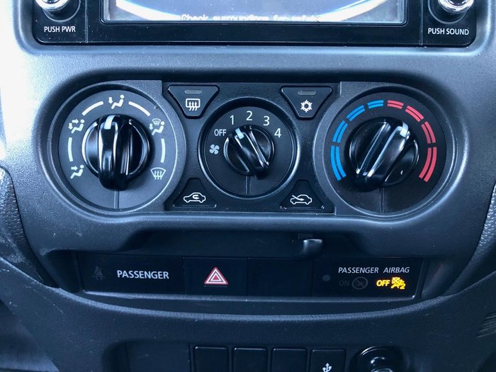 2020 Mitsubishi Triton GLX