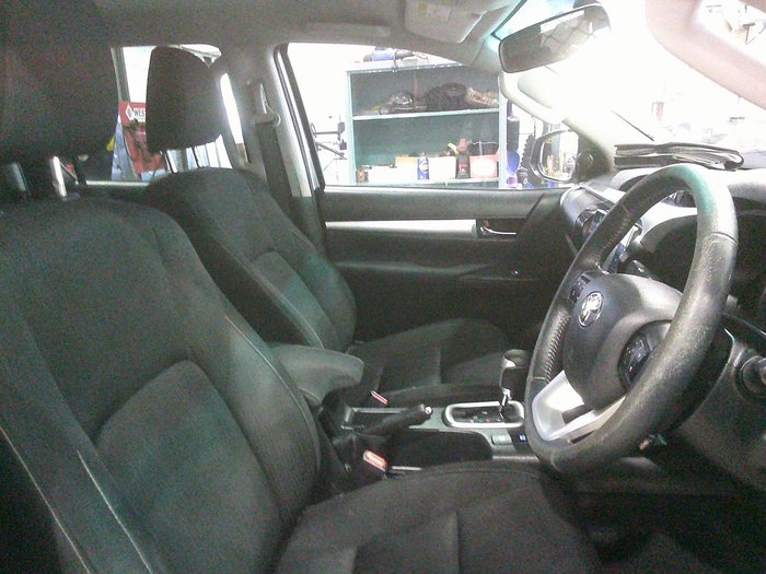 2016 Toyota Hilux SR5 GUN126R 4X4 Dual Range Silver Sky