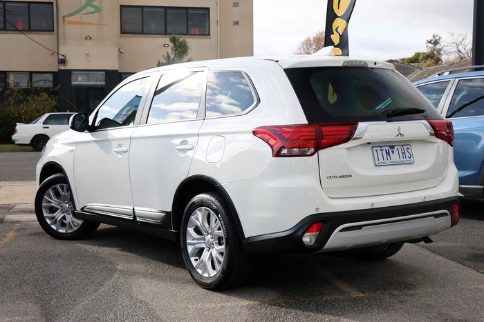 2020 Mitsubishi Outlander ES ZL MY20 AWD White