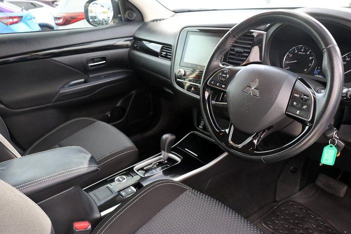 2020 Mitsubishi Outlander ES ZL MY20 AWD White