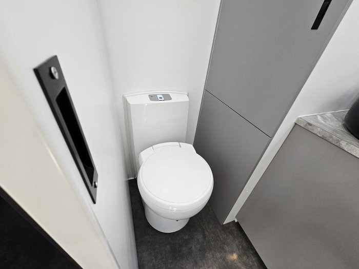 2025 Atlas Caravans Rvo180 180