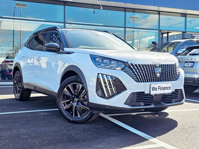 2025 Peugeot 2008 GT Hybrid