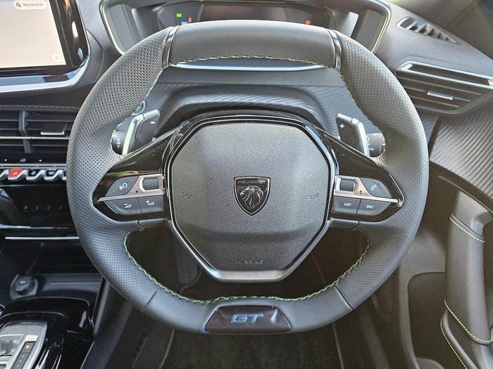 2025 Peugeot 2008 GT Hybrid