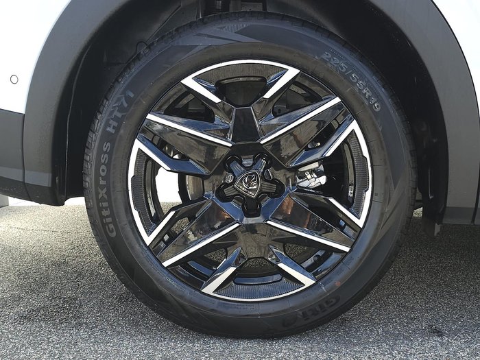 2025 Peugeot 3008 GT Premium Hybrid P64 MY25 Okenite White