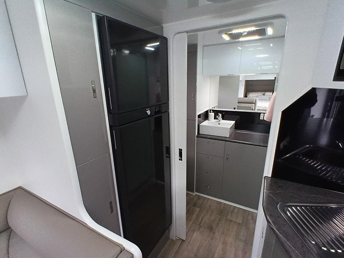 2024 Red Centre Newell + 21 Type C MSE (Was $114,990 now $89,990)