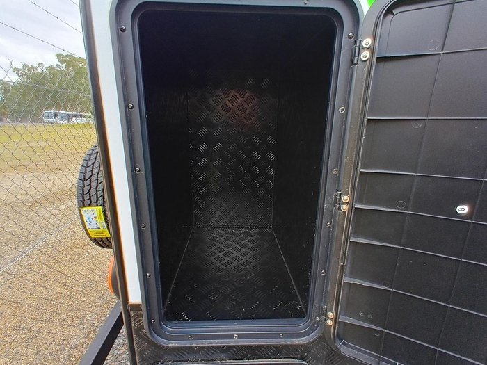 2024 Red Centre Newell + 21 Type C MSE (Was $114,990 now $94,990)