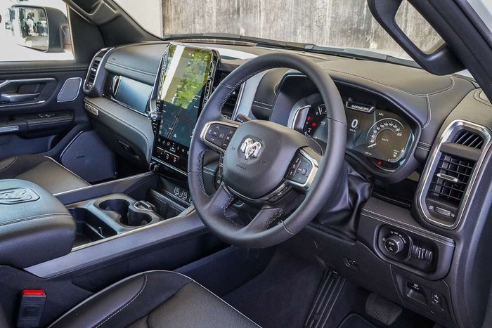 2025 RAM 1500 Laramie Sport Hurricane SO RamBox