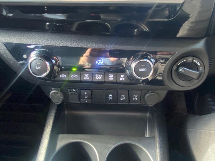 2019 Toyota Hilux Rugged X GUN126R 4X4 Dual Range WHITE