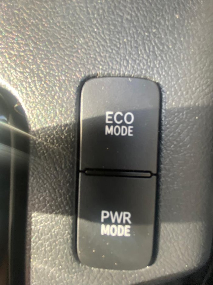 2019 Toyota Hilux Rugged X GUN126R 4X4 Dual Range WHITE