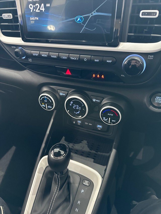2025 Hyundai Venue Elite QX.V5 MY25 INTENSE BLUE + ABYSS BLACK TTR