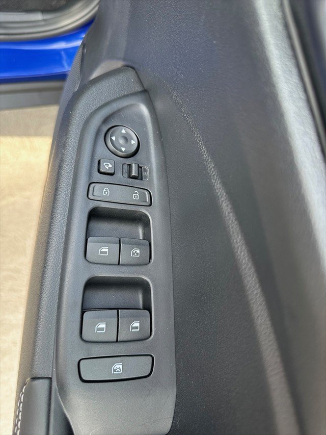 2025 Hyundai Venue Elite QX.V5 MY25 INTENSE BLUE + ABYSS BLACK TTR