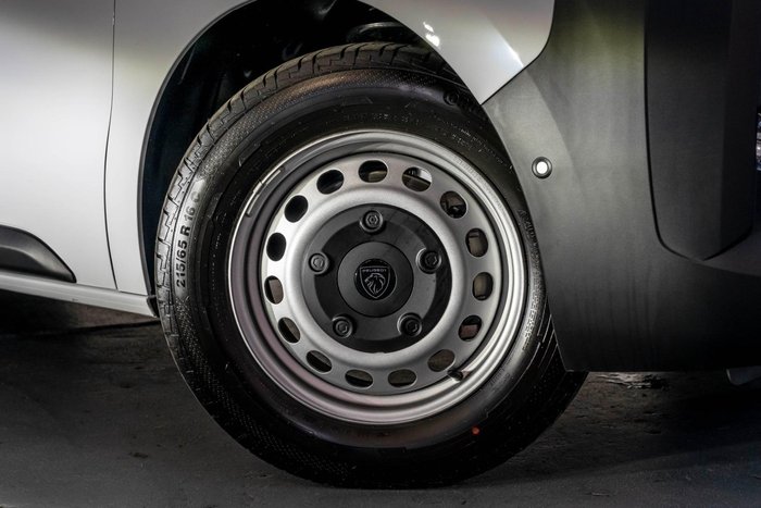 2025 Peugeot Expert Pro