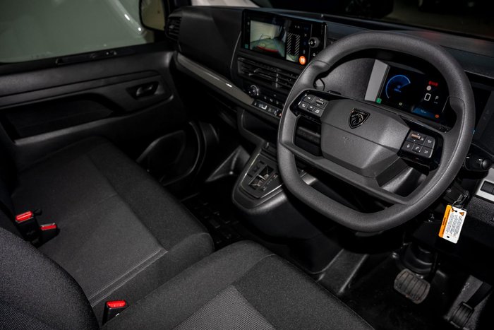 2025 Peugeot Expert Pro