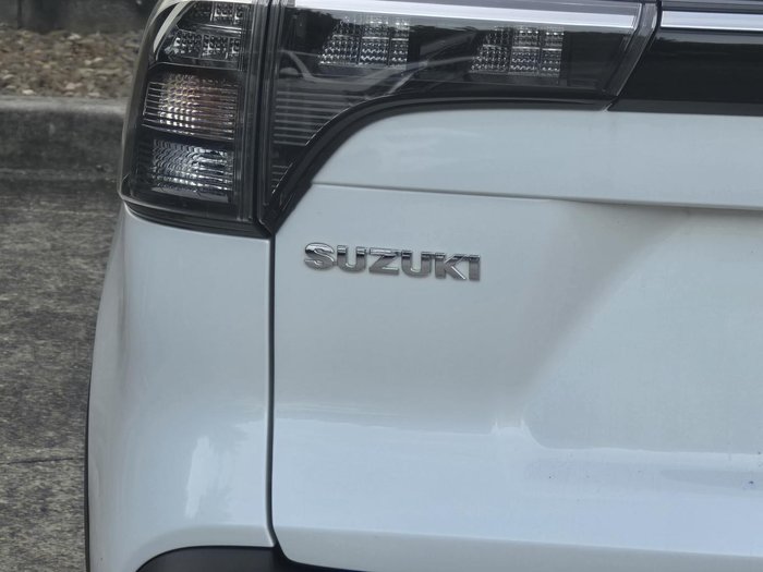 2023 Suzuki S-Cross Plus JYB Cool White