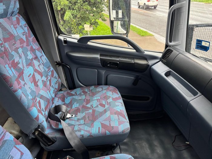 2006 Hino Gh WHITE
