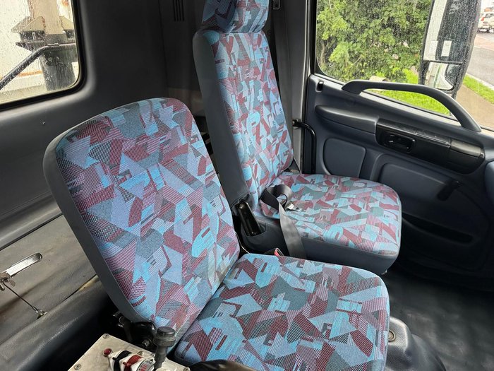 2006 Hino Gh WHITE